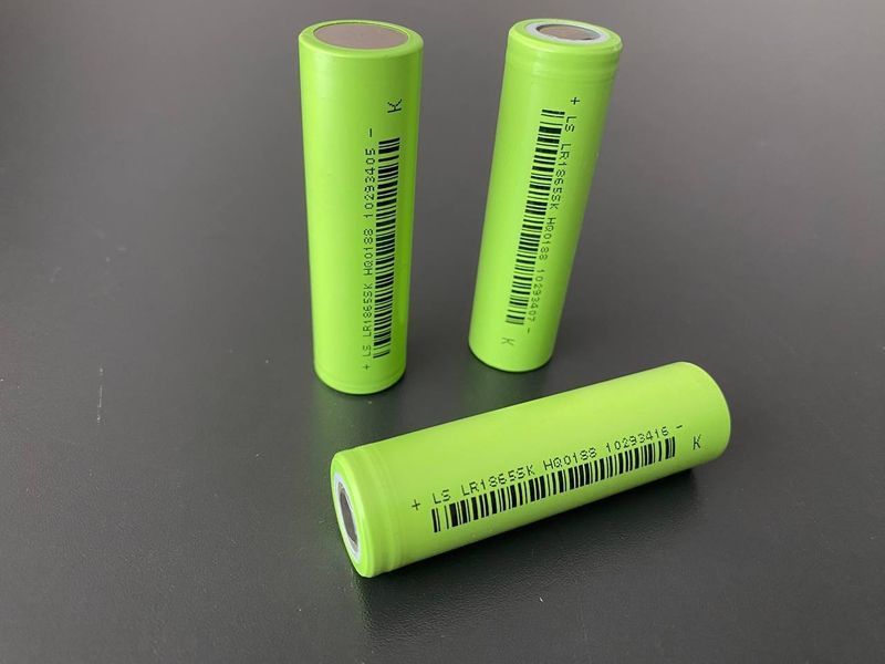 Акумулятор Li-Ion LISHEN SK 18650 3,7V 2600mAh lishen26 фото