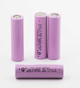 Акумулятор  FST 18650, 2600 mAh fst2600 фото